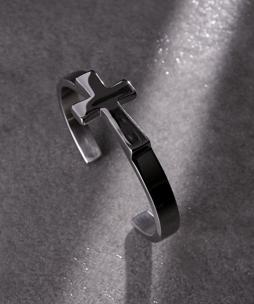 ADRER（アドラー）の「surgical stainless bangle / サージカルステンレス・バングル（バングル/リストバンド・メンズ・シルバー系2/シルバー系1・FREE）」の12枚目の写真