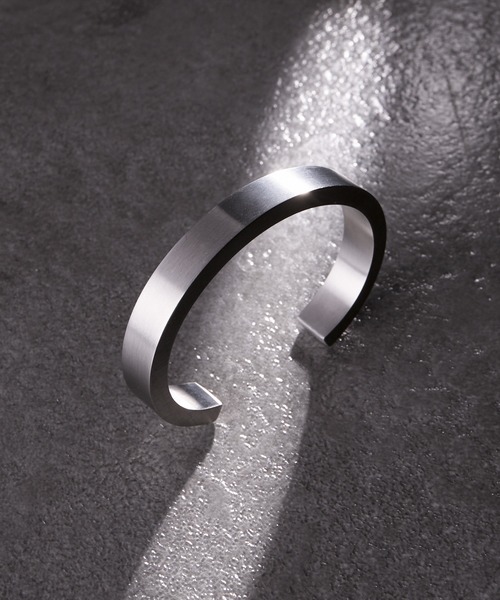 ADRER（アドラー）の「surgical stainless bangle / サージカルステンレス・バングル（バングル/リストバンド・メンズ・シルバー系2/シルバー系1・FREE）」の19枚目の写真