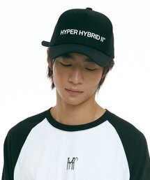 HYII（ハイトゥ）の「レザーストラップディープキャップ[ホワイト]（キャップ）」