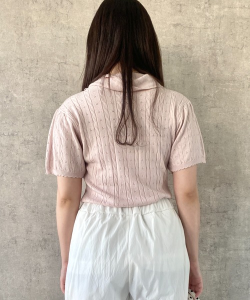 Mejoul（メジュール）の「【2026春夏新作】襟付き配色フリルカラーパフスリーブケーブルポロ半袖ニットトップス（ポロシャツ・レディース・グレー/ピンク/ホワイト・F）」の14枚目の写真