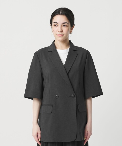 BEAUTY&YOUTH UNITED ARROWS(ビューティーアンドユースユナイテッドアローズ)の「ハーフスリーブ ジャケット 吸水速乾 防シワ ウォッシャブル(テーラードジャケット・レディース・ダークグレー/ベージュ/モカ/ダークブラウン・S/M)」の6枚目の写真