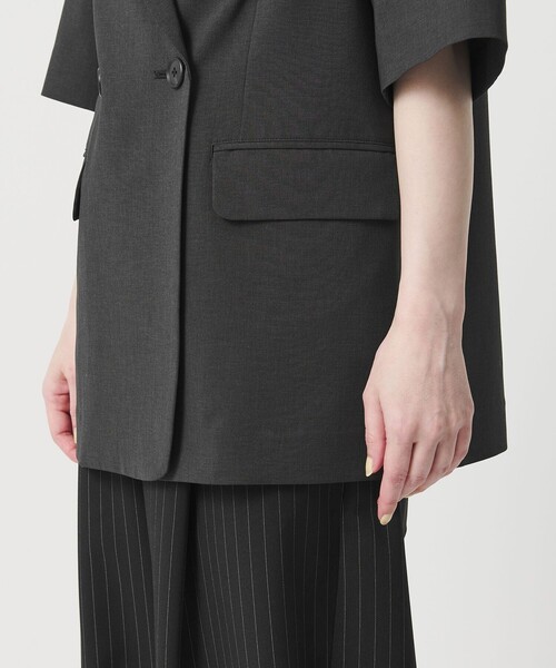 BEAUTY&YOUTH UNITED ARROWS(ビューティーアンドユースユナイテッドアローズ)の「ハーフスリーブ ジャケット 吸水速乾 防シワ ウォッシャブル(テーラードジャケット・レディース・ダークグレー/ベージュ/モカ/ダークブラウン・S/M)」の11枚目の写真