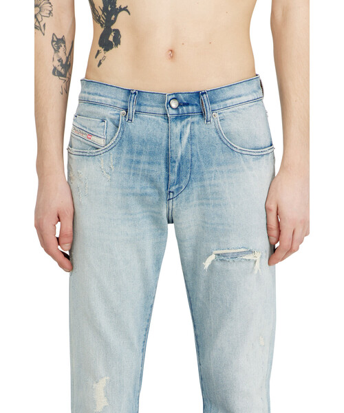 DIESEL(ディーゼル)の「メンズ デニムパンツ 2019 D-STRUKT L.30(デニムパンツ・メンズ・ライトインディゴブルー・32inch/26inch/28inch/34inch/30inch)」の5枚目の写真