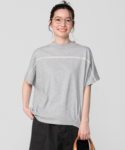 KRIFF MAYER Lady's Collection(クリフメイヤーレディースコレクション)の「【汗染み防止・撥水防汚・速乾・接触冷感】ウェットプロテクトレースコクーンT(Tシャツ/カットソー・レディース・ブラウン/カラフル/ブラック/オフホワイト/グレー/セージグリーン・MEDIUM/LARGE)」の3枚目の写真