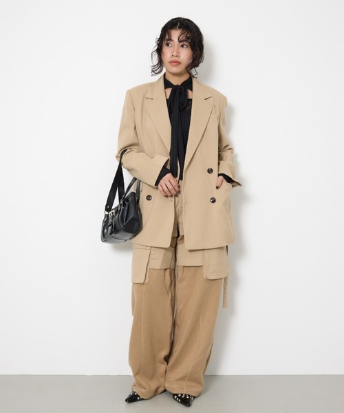 SLY(スライ)の「【2026SS新作】BOXY TAILORED JK ボクシーテーラードジャケット 春服(テーラードジャケット・レディース・ネイビー/ライトベージュ・FREE)」の16枚目の写真