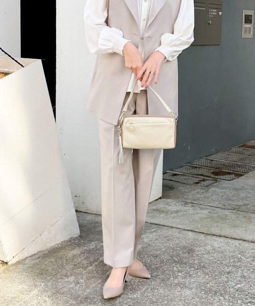 MICO COULIER（ミコクリエ）の「バイカラーレザーショルダーバッグ（ショルダーバッグ・レディース・オフホワイト/グレー・FREE）」の9枚目の写真