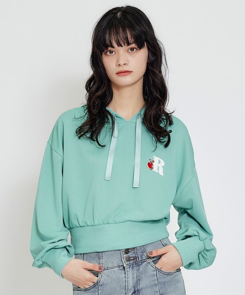 REDYAZEL(レディアゼル)の「Azelyハートショートパーカー(パーカー・レディース・グリーン/ネイビー/オフホワイト・FREE)」の2枚目の写真