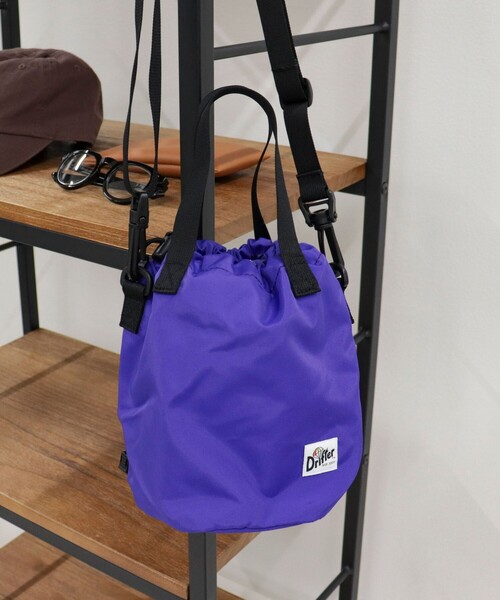 fredy emue（フレディエミュ）の「【Drifter/ドリフター】DRAWSTRING POUCH（ショルダーバッグ・レディース・ライトブルー/ブラック/ブラック系その他2/パープル・FREE）」の7枚目の写真