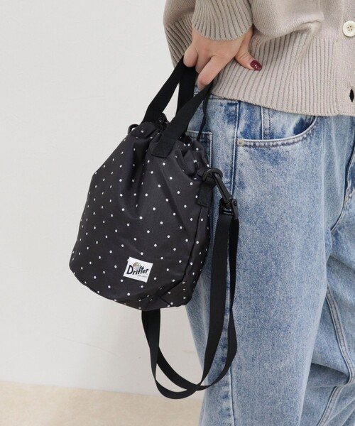 fredy emue（フレディエミュ）の「【Drifter/ドリフター】DRAWSTRING POUCH（ショルダーバッグ・レディース・ライトブルー/ブラック/ブラック系その他2/パープル・FREE）」の10枚目の写真