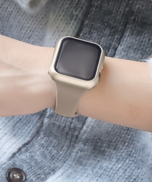 Urban Coral(アーバンコーラル)の「Apple Watch Band / アップルウォッチ くすみカラーシリコンスリムタイプバンド / Urban Coral(デジタル腕時計・レディース・ベージュ系/ベージュ系その他2/ブラウン系その他/グレー系その他/ブラック系その他2/ベージュ系その他/パープル系その他2/ホワイト系その他/ピンク系その他2/グレー系その他2/レッド系その他2/ブラウン系その他2/ホワイト系その他2/ピンク系その他/レッド系その他・40mm/44mm)」の9枚目の写真