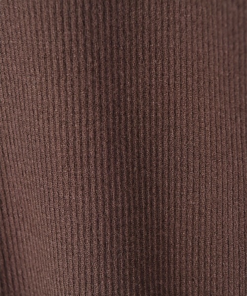 marjour（マージュール）の「SHOULDER CUTOUT RIB KNIT（ニット/セーター・レディース・ブラウン・M）」の7枚目の写真