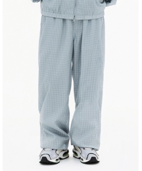 F.ILLUMINATE（フィルミネイト）の「【UNISEX】Filluminate／チェックトラックパンツ（その他パンツ・レディース・グレー/チャコール・SMALL/MEDIUM）」の2枚目の写真