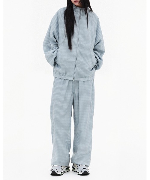 F.ILLUMINATE（フィルミネイト）の「【UNISEX】Filluminate／チェックトラックパンツ（その他パンツ・レディース・グレー/チャコール・SMALL/MEDIUM）」の4枚目の写真