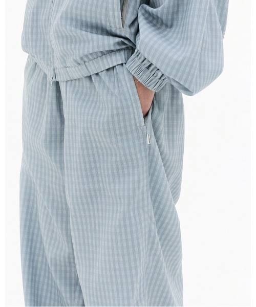 F.ILLUMINATE（フィルミネイト）の「【UNISEX】Filluminate／チェックトラックパンツ（その他パンツ・レディース・グレー/チャコール・SMALL/MEDIUM）」の7枚目の写真