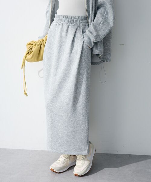 Green　Parks（グリーンパークス）の「ウエストタックIラインカットスカート（スカート・レディース・イエロー/ライトベージュ/ブラック/杢グレー・FREE）」の5枚目の写真