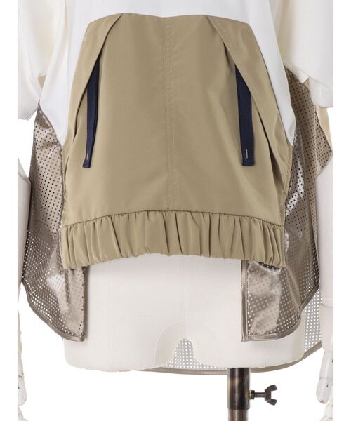 UN3D.(アンスリード)の「MOUNTAIN PARKA DOCKING TOP / マウンテンパーカードッキングトップ(Tシャツ/カットソー・レディース・ベージュ/ブラック・FREE)」の22枚目の写真
