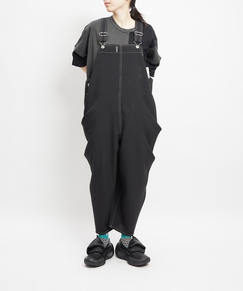 gomme(ゴム)の「ドレープサロペット(その他パンツ・レディース・ブラック/ベージュ・MEDIUM)」の8枚目の写真