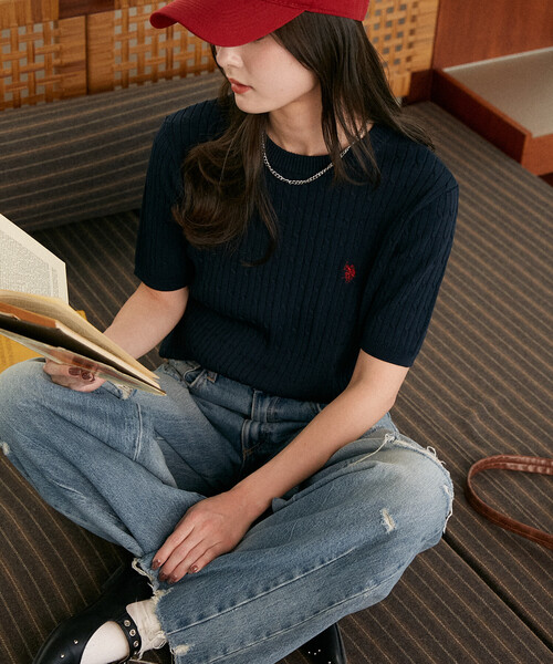 U.S. POLO ASSN.（ユーエスポロアッスン）の「U.S. POLO ASSN. × PUBLUX/ユーエスポロアッスン 別注 クルーネック ケーブルニット　限定展開（ニット/セーター・レディース・オフホワイト/チャコールグレー/グレー/ブラウン/ネイビー・ﾌﾘ-）」の14枚目の写真