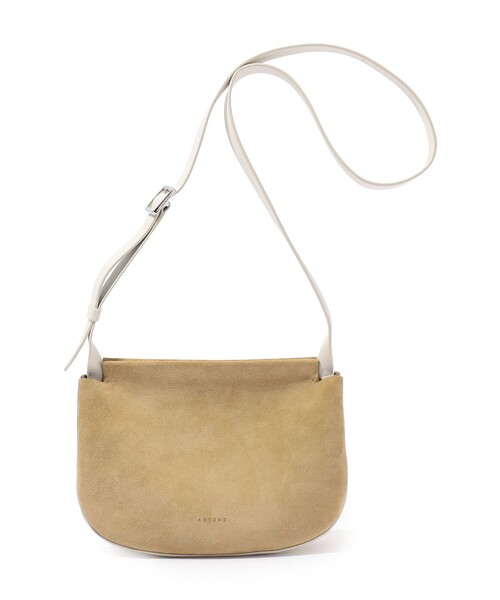 TOMORROWLAND (トゥモローランド)の「ADVENE THE SMALL DUET クロスボディバッグ(ショルダーバッグ・レディース・ライトベージュ・FREE)」の1枚目の写真