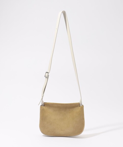 TOMORROWLAND (トゥモローランド)の「ADVENE THE SMALL DUET クロスボディバッグ(ショルダーバッグ・レディース・ライトベージュ・FREE)」の4枚目の写真