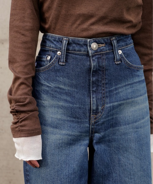 FREE'S MART（フリーズマート）の「◆【別注】ＳＯＭＥＴＨＩＮＧ　ＬＩＳＡワイドデニムパンツ（デニムパンツ・レディース・ネイビー/ブルー系その他5/ブルー・MEDIUM/SMALL/X-SMALL）」の5枚目の写真