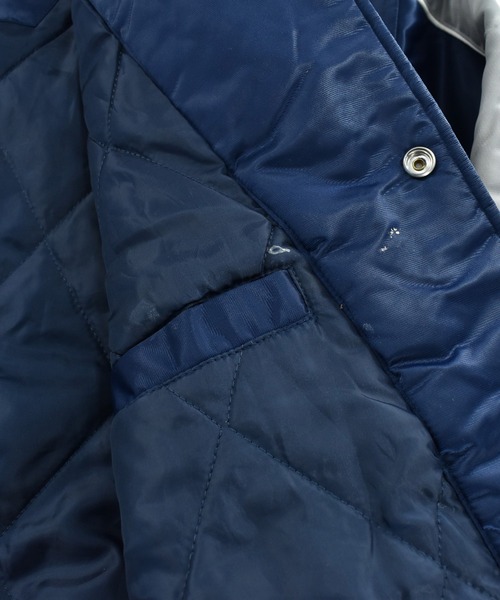 NBA/NFL/NHL/MLB(エヌビーエーエヌエフエルエヌエイチエルエムエルビー)の「【USED】Y2K G-III Apparel “MLB New York Yankees” ナイロン アワードジャケット(スタジャン・メンズ・ネイビー・X-LARGE)」の6枚目の写真