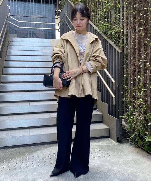 SLOBE IENA（スローブイエナ）の「《WEB限定/追加3》撥水テントラインコート（その他アウター・レディース・ベージュ/ネイビー・FREE）」の14枚目の写真