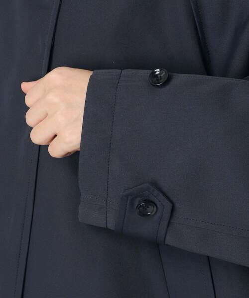 SLOBE IENA（スローブイエナ）の「《WEB限定/追加3》撥水テントラインコート（その他アウター・レディース・ベージュ/ネイビー・FREE）」の4枚目の写真