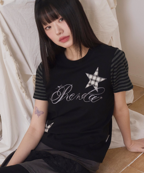 PRENDA(プレンダ)の「CHECK STAR STRIPE CREWNECK TEE BLACK(Tシャツ/カットソー・レディース・その他・F)」の2枚目の写真