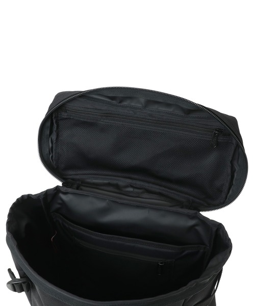 Manhattan Portage(マンハッタンポーテージ)の「Navy Yard Backpack LVL MTA(バックパック/リュック・メンズ・ブラック・LARGE)」の11枚目の写真