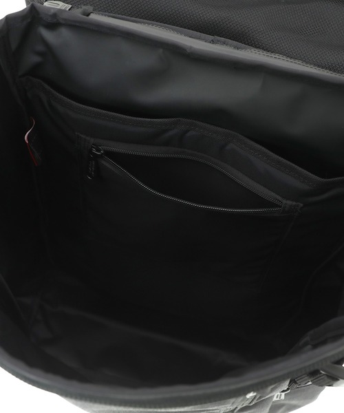 Manhattan Portage(マンハッタンポーテージ)の「Navy Yard Backpack LVL MTA(バックパック/リュック・メンズ・ブラック・LARGE)」の13枚目の写真