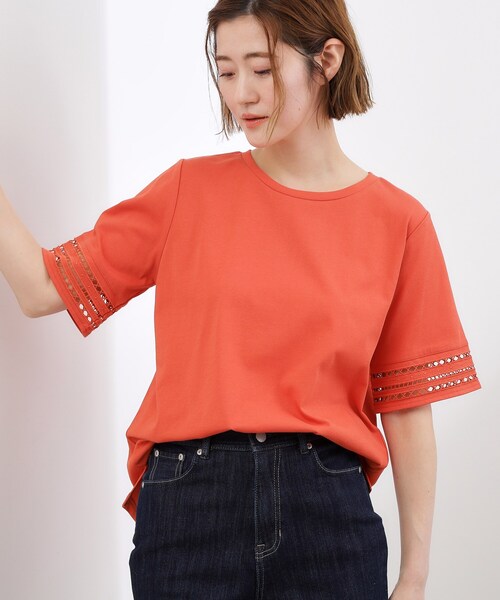 grove(グローブ)の「【二の腕カバー/UV】袖口透かし刺繍Tシャツ(Tシャツ/カットソー・レディース・ブラック/スモーキーグリーン系/レッド系/オフホワイト・02/03/01/04/05)」の17枚目の写真