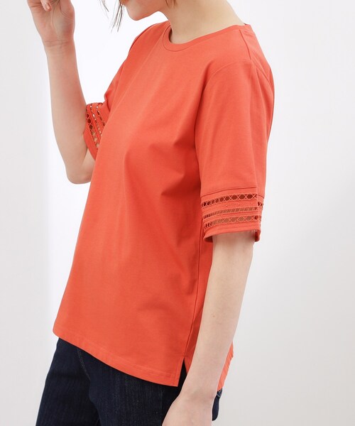 grove(グローブ)の「【二の腕カバー/UV】袖口透かし刺繍Tシャツ(Tシャツ/カットソー・レディース・ブラック/スモーキーグリーン系/レッド系/オフホワイト・02/03/01/04/05)」の22枚目の写真