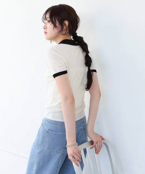 Bab（バブ）の「配色ポロ衿ニットプルオーバー（Tシャツ/カットソー・レディース・アイボリー/ネイビー・MEDIUM）」の4枚目の写真