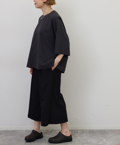 JOURNAL STANDARD LUXE（ジャーナルスタンダード　ラックス）の「トロピカル キュロットパンツ（その他パンツ・レディース・ブラック・FREE）」の2枚目の写真