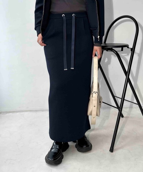 AS KNOW AS plus（アズノゥアズプラス）の「〇スフレ Iラインタイトロングスカート  セットアップ対応アイテム（スカート・レディース・ネイビー/杢グレー/チャコールグレー・FREE）」の6枚目の写真
