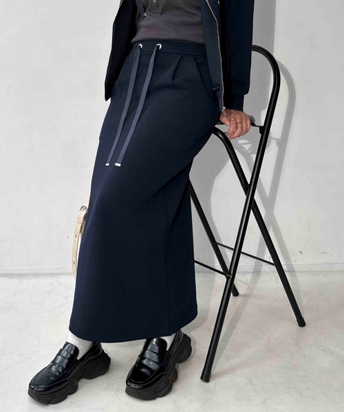 AS KNOW AS plus（アズノゥアズプラス）の「〇スフレ Iラインタイトロングスカート  セットアップ対応アイテム（スカート・レディース・ネイビー/杢グレー/チャコールグレー・FREE）」の7枚目の写真