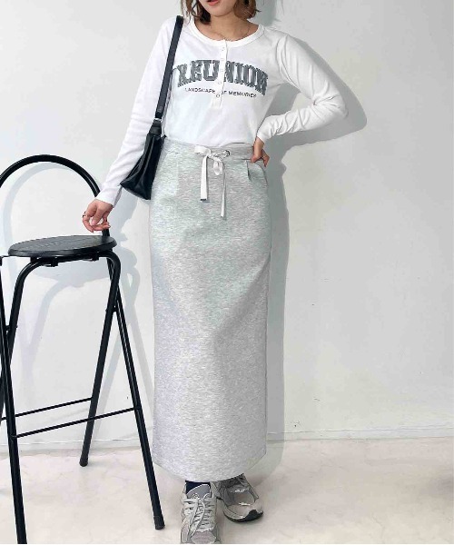 AS KNOW AS plus（アズノゥアズプラス）の「〇スフレ Iラインタイトロングスカート  セットアップ対応アイテム（スカート・レディース・ネイビー/杢グレー/チャコールグレー・FREE）」の13枚目の写真