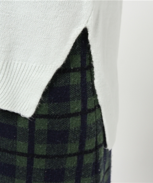 one after another NICE CLAUP（ワンアフターアナザーナイスクラップ）の「【ナイスクラップ】シンプルＶネックニット（ニット/セーター・レディース・アイボリー/ミント/ライトグレー/チャコールグレー・FREE）」の10枚目の写真