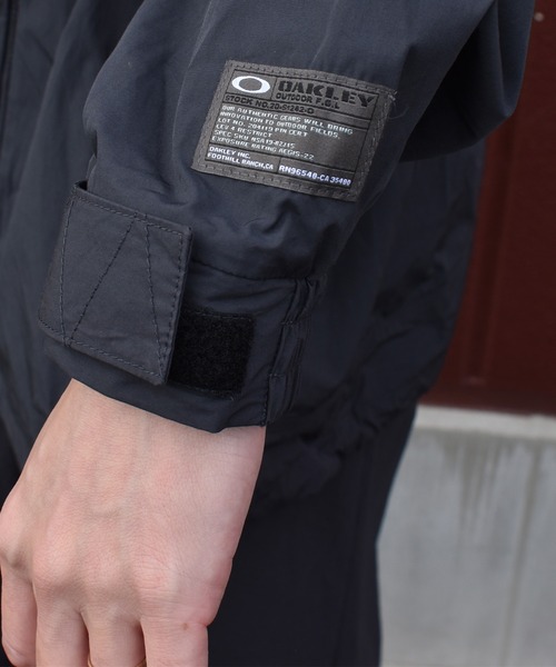 OAKLEY(オークリー)の「OAKLEY/オークリー メンズ ナイロンジャケット FOA408784(ナイロンジャケット・メンズ・グレー/モスグリーン/ダークグレー・XS/S/M)」の17枚目の写真