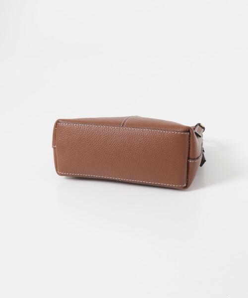 URBAN RESEARCH ROSSO WOMEN(アーバンリサーチ ロッソ)の「AULENTTI フロント Vライン バッグ(ハンドバッグ・レディース・ブラウン系その他/ベージュ系その他・FREE)」の5枚目の写真