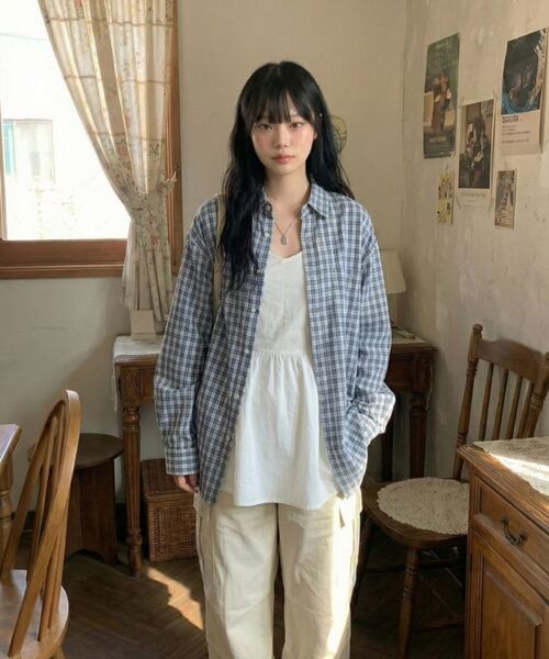 MOZMOZ(モズモズ)の「ソフトベーシックライトチェックシャツグレー(シャツ/ブラウス・レディース・その他・M/XL/XXL)」の10枚目の写真