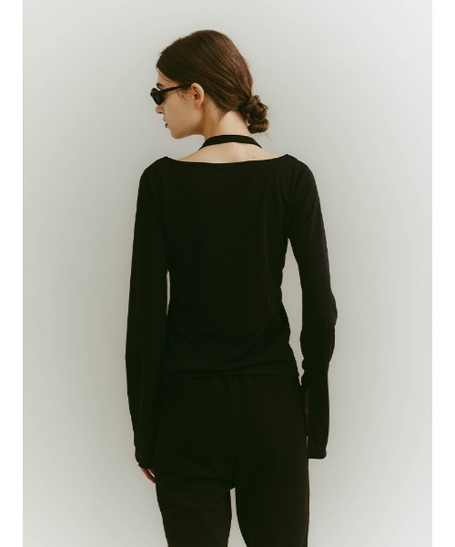 ILANIS(イラニス)の「2way Ease Cardigan(Tシャツ/カットソー・レディース・ブラック/オフホワイト/ライトブルー・FREE)」の5枚目の写真