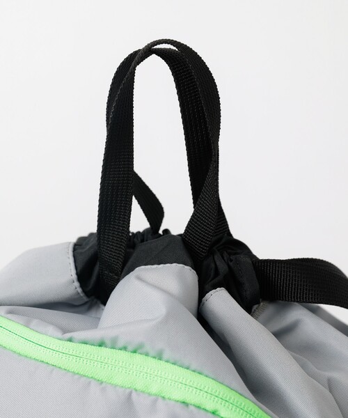 NIKE（ナイキ）の「【NIKE / ナイキ】1994039 プールバッグ / リュック / 14L / ユニセックス（バックパック/リュック・メンズ・ブラック/グレー/サックスブルー・フリー）」の14枚目の写真