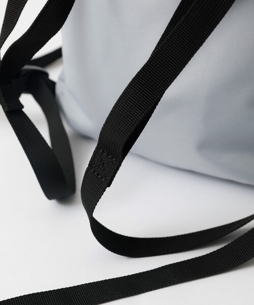 NIKE（ナイキ）の「【NIKE / ナイキ】1994039 プールバッグ / リュック / 14L / ユニセックス（バックパック/リュック・メンズ・ブラック/グレー/サックスブルー・フリー）」の19枚目の写真