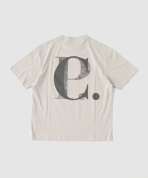 C.P. COMPANY（シーピーカンパニー）の「C.P.Company / シーピーカンパニー 30/1 JERSEY SHORT SLV LOGO TS（Tシャツ/カットソー・メンズ・ホワイト/グレー/ネイビー・LARGE/MEDIUM）」の4枚目の写真