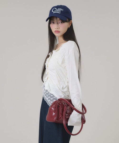 apres jour mignon(アプレジュールミニョン)の「シャーリングカットカーディガン(カーディガン/ボレロ・レディース・ネイビー/杢グレー/オフホワイト・フリー/LARGE)」の10枚目の写真