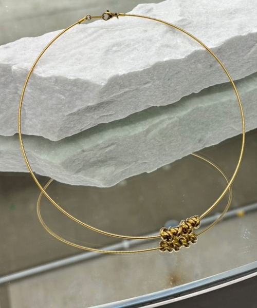 CENE（セネ）の「【CENE】セネ/スパイラルオメガチェーンネックレス（ネックレス・レディース・シルバー/シルバー×ゴールド/ゴールド・FREE）」の9枚目の写真