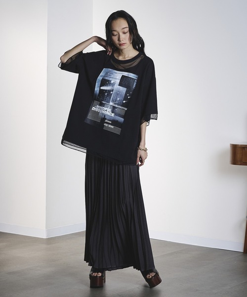 OKIRAKU(オキラク)の「(OKIRAKU×ROSEBUD)MESH MIX GRAPHIC TEE(Tシャツ/カットソー・レディース・ブラック/ホワイト・ONE SIZE)」の19枚目の写真