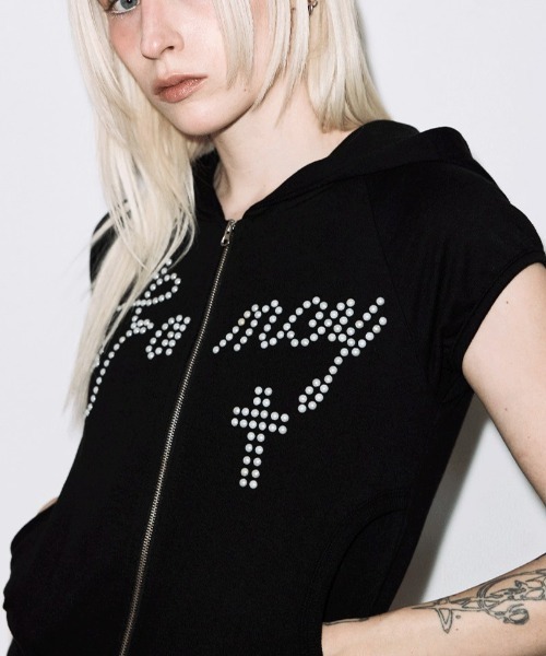 FANCY CLUB（ファンシークラブ）の「A'GEM/9 × .kom 『FANCY CLUB/ファンシークラブ』HOTFIX PUFF SLEEVE HOOD ZIP-UP/ホットフィックスパフスリーブフードジップアップ（その他トップス・レディース・ライトグリーン/ピンク/ブラック/アイボリー・FREE）」の5枚目の写真